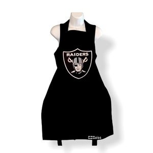 Raiders apron
